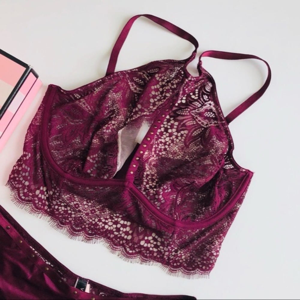 Victoria’s Secret Unlined Bra